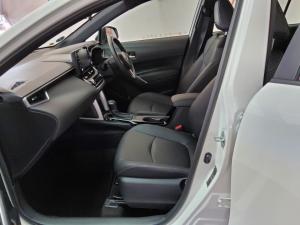 Toyota Corolla Cross 1.8 Hybrid XS - Image 7