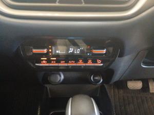 Toyota Starlet 1.5 XS auto - Image 15