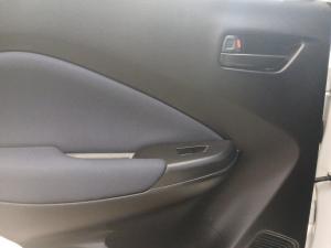 Toyota Starlet 1.5 XS auto - Image 23