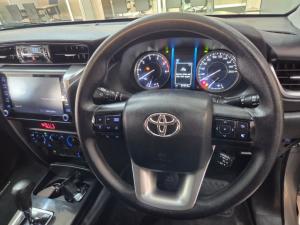 Toyota Fortuner 2.4GD-6 4X4 automatic - Image 8
