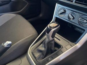 Volkswagen Polo 1.0 TSI Life DSG - Image 9