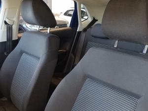 Volkswagen Polo Vivo 1.4 Comfortline - Image 18