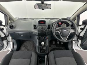 Ford Fiesta 1.4i Ambiente 5-Door - Image 17