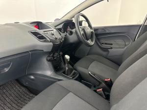 Ford Fiesta 1.4i Ambiente 5-Door - Image 18
