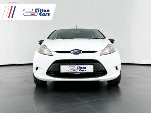 Ford Fiesta 1.4i Ambiente 5-Door - Image 1