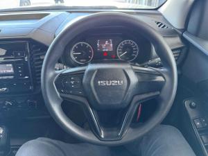 Isuzu D-MAX 1.9 Ddi HR L automatic D/C - Image 16