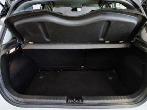 Hyundai Grand i10 1.2 Fluid hatch manual - Image 7