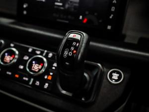 Land Rover Defender 110 D300 X-Dynamic HSE - Image 15