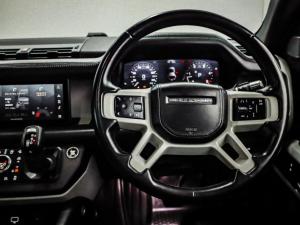 Land Rover Defender 110 D300 X-Dynamic HSE - Image 18