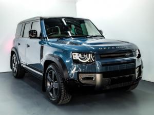 Land Rover Defender 110 D300 X-Dynamic HSE - Image 1