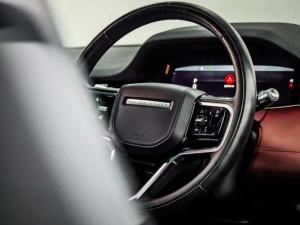 Land Rover Range Rover Evoque D200 R-Dynamic HSE - Image 10