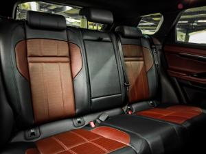 Land Rover Range Rover Evoque D200 R-Dynamic HSE - Image 19