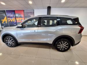 Mahindra XUV700 2.0T AX7L Black Edition - Image 2