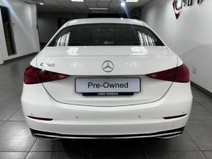 Mercedes-Benz C-Class C200 - Image 4