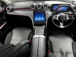 Mercedes-Benz C-Class C200 - Image 7