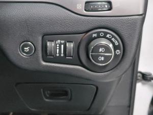 Jeep Cherokee 3.2 Overland 4x4 - Image 18