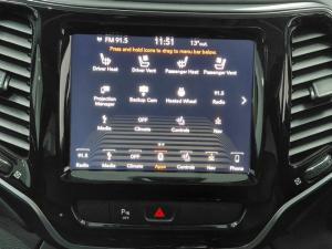 Jeep Cherokee 3.2 Overland 4x4 - Image 9