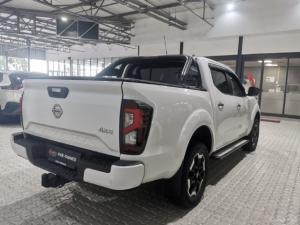Nissan Navara 2.5DDTi double cab LE Plus 4x4 - Image 3