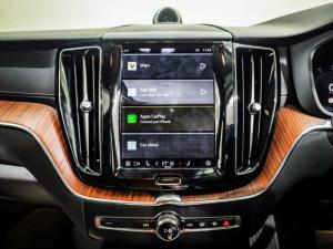 Volvo XC60 B6 AWD Ultimate Dark - Image 14