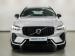 Volvo XC60 B5 AWD Plus Dark - Thumbnail 2