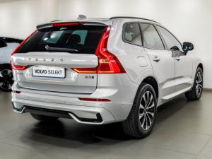 Volvo XC60 B5 AWD Plus Dark - Image 7