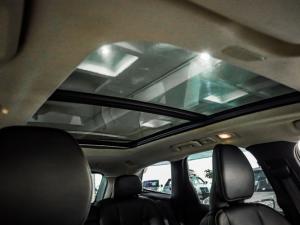 Volvo XC60 B6 AWD Plus Bright - Image 19