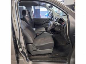 Nissan Navara 2.5dCi double cab 4x4 XE - Image 9
