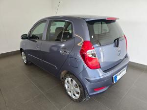 Hyundai i10 1.1 Motion - Image 6