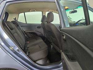 Hyundai i10 1.1 Motion - Image 9