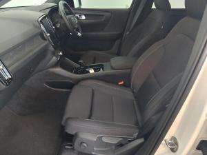 Volvo XC40 Recharge Single Motor Plus - Image 10