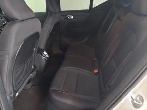 Volvo XC40 Recharge Single Motor Plus - Image 11