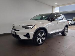 Volvo XC40 Recharge Single Motor Plus - Image 3