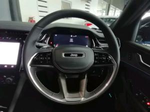 Jeep Grand Cherokee 3.6 4x4 Overland - Image 11