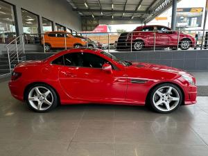 Mercedes-Benz SLK SLK200 BlueEfficiency auto - Image 11