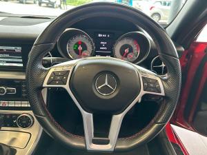 Mercedes-Benz SLK SLK200 BlueEfficiency auto - Image 12