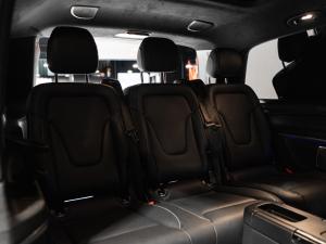 Mercedes-Benz V-Class V300d Exclusive - Image 12