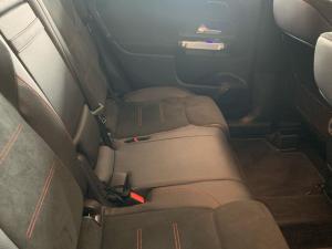 Mercedes-Benz GLB GLB220d 4Matic AMG Line - Image 17