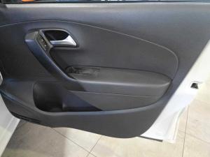 Volkswagen Polo Vivo 1.4 Comfortline - Image 11
