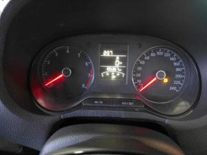 Volkswagen Polo Vivo 1.4 Comfortline - Image 14