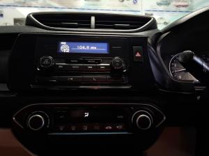 Honda Amaze 1.2 Comfort manual - Image 11
