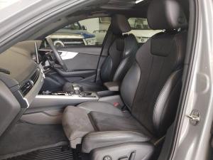 Audi S4 TFSI quattro - Image 9