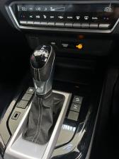 Isuzu D-Max 3.0TD double cab V-Cross - Image 14