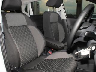 Volkswagen Polo Vivo hatch 1.6 Style