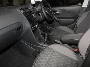 Volkswagen Polo Vivo hatch 1.6 Style - Image 6