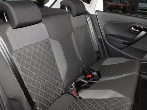 Volkswagen Polo Vivo hatch 1.6 Style - Image 9