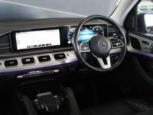 Mercedes-Benz GLE GLE300d 4Matic - Image 11