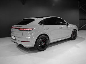 Porsche Cayenne GTS coupe - Image 19