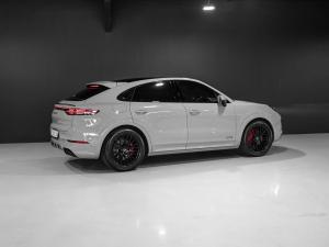 Porsche Cayenne GTS coupe - Image 21