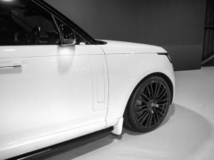 Land Rover Range Rover D350 HSE - Image 12