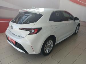Toyota Corolla hatch 1.8 Hybrid XS - Image 2